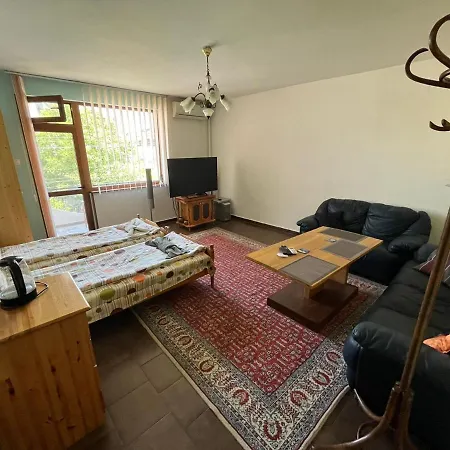 Izgrev Sarafovo Burgasz
