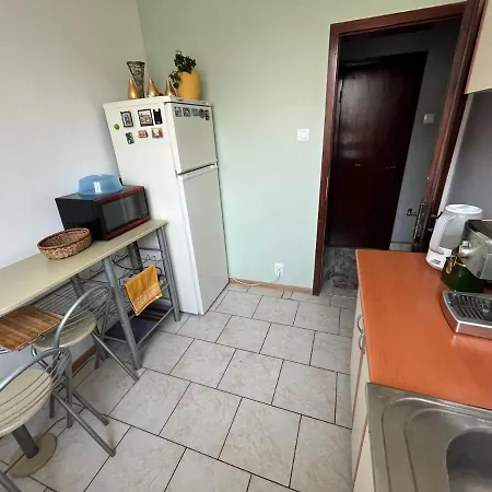 Izgrev Sarafovo *