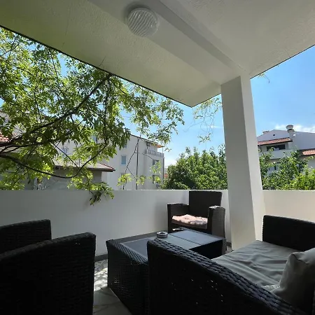 Pensjonat Izgrev Sarafovo