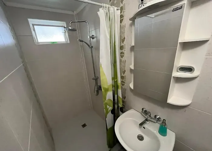 Izgrev Sarafovo Pensionat Burgas